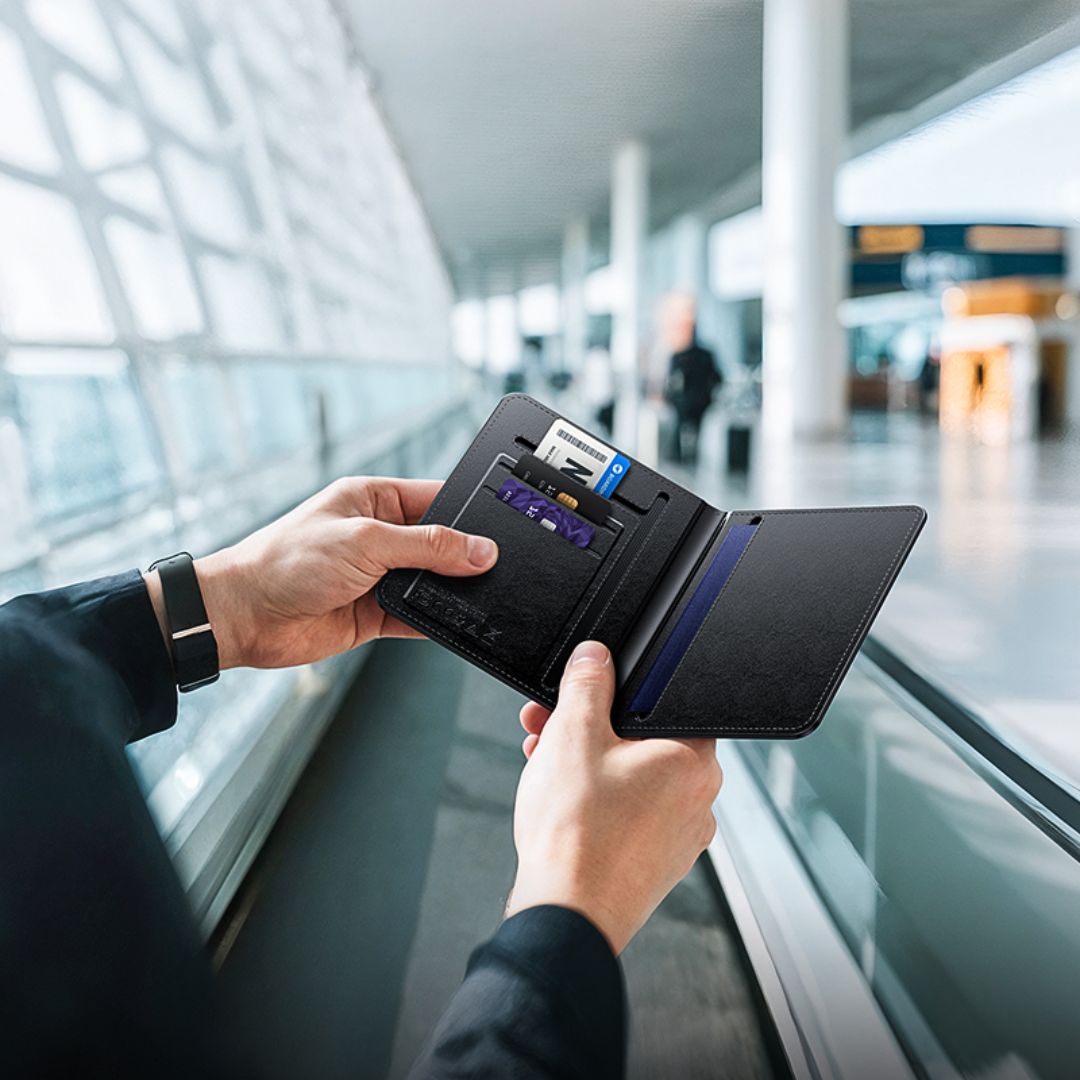 Portapasaporte Inteligente Antipérdida Hoco E91G con Apple Find My, Carga Inalámbrica Qi y Alarma