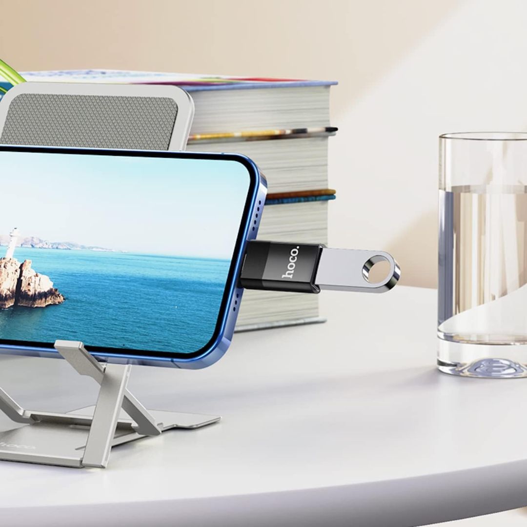 Adaptador OTG Lightning a USB Hoco UA17 para iPhone con Transferencia de Datos y Carga 2A