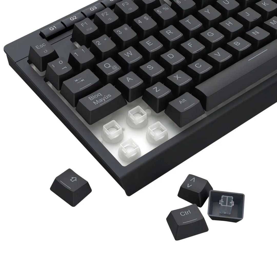 Combo Gamer Redragon S147 4 en 1 Teclado Mouse Audífonos y Mousepad RGB para PC